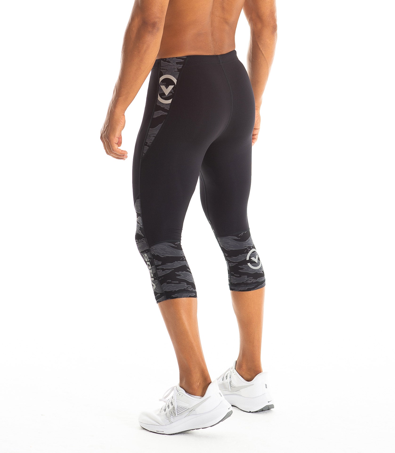 Atomic ¾ Tech Pants